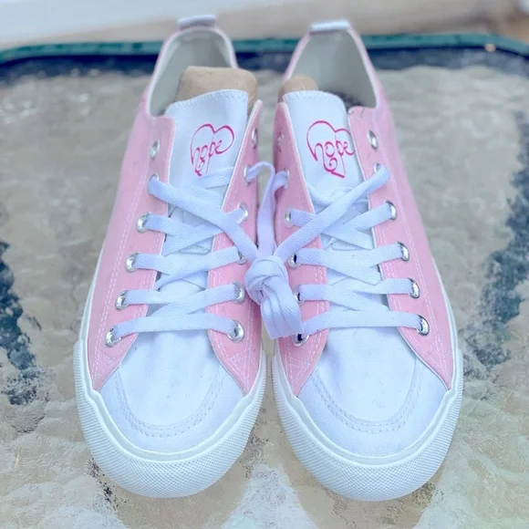 SKICKS (Price🔒Locked)‎ - Picture 3 of 7